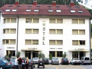 Hotel Canal Unquera Buitenkant foto